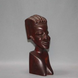 Sculpture-femme-africaine