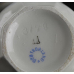 Service à café  à fleurs bleues, 11 pièces