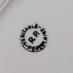 Plat Rond En Porcelaine