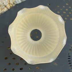 suspension-tulipe-jaune-strie