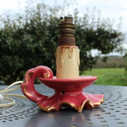 ancien bougeoir à main rat de cave en céramique rouge