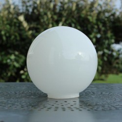 Boule-opaline-blanche-12-cm-