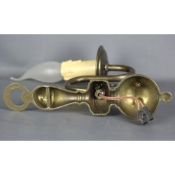 ancienne-applique-murale-style-holandais