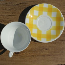 Digoin-tasse-écossais-carreaux-jaune-blanc-vintage