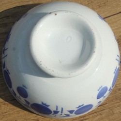 ancien-bol-de-café-modèle-pochoir