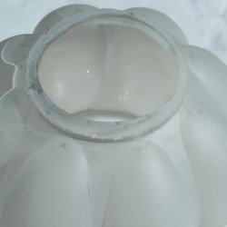 abat-jour-en-verre-moulé-accessoire-pour-luminaire