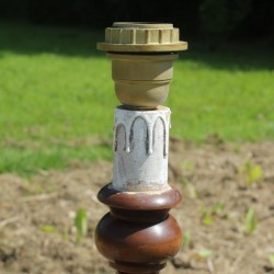 luminaire-ancien-pied-de-lampe-bois-sculpté