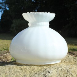 Globe de remplacement 17,5 cm de diamètre, opaline blanche à collerette