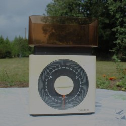 Balance de cuisine mécanique vintage Terraillon blanche