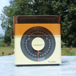 balance de cuisine vintage Terraillon couleur blanche