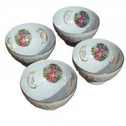 4 petits bols vintage scène galante intérieur du bol, France porcelaine