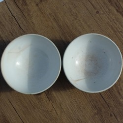 Sarreguemines 2 bols anciens blanc et vert