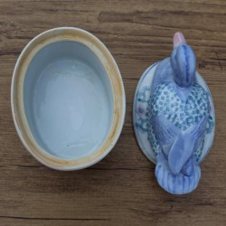 Terrine canard céramique bleu et rose vintage