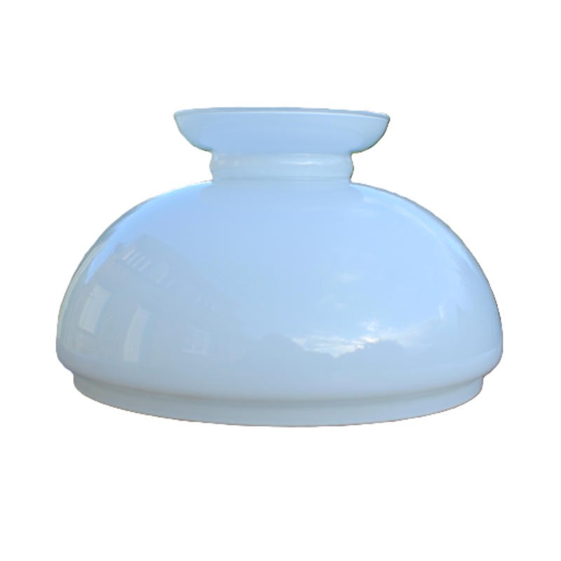 globe opaline blanche luminaire vintage