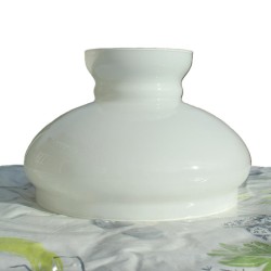 ancien globe opaline blanche