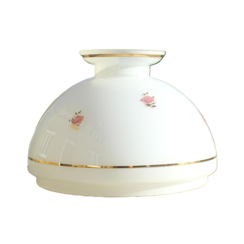 globe opaline blanc à fleur et frises dorées, vintage