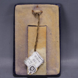 Vierge Marie en étain support velours