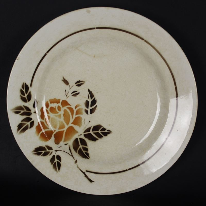 assiette-en-faience-de-sarreguemines