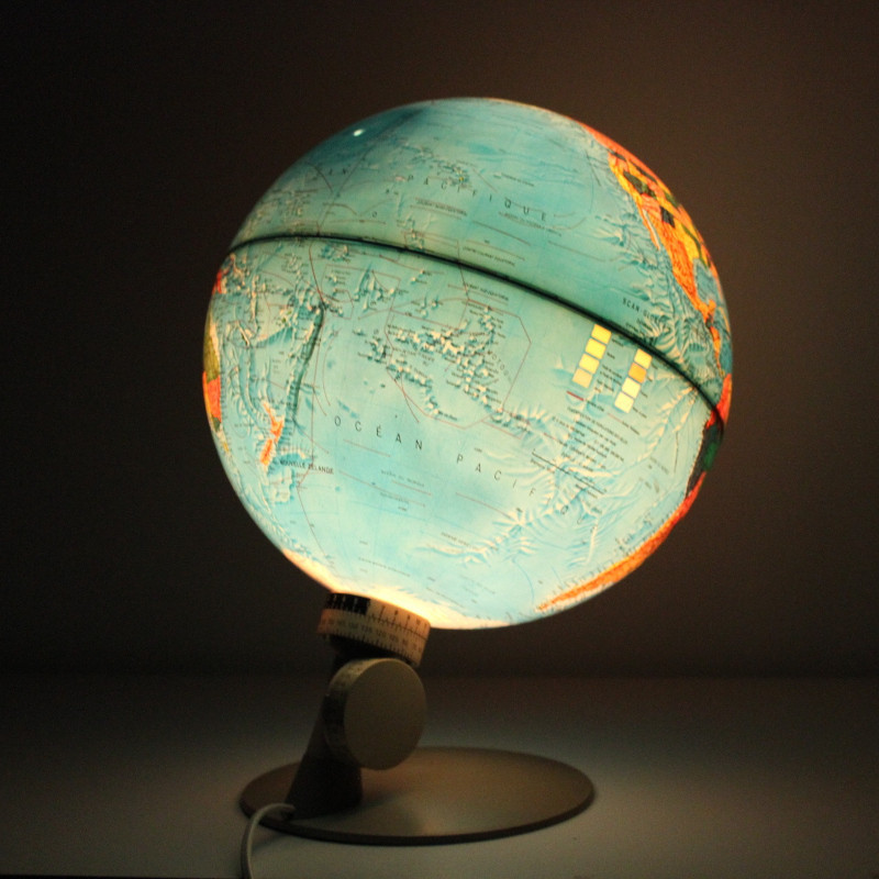 mappemonde-vintage-scan-globe-danemark