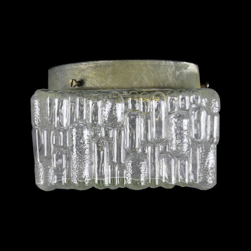 -plafonnier-carre-verte-cisele-contemporain