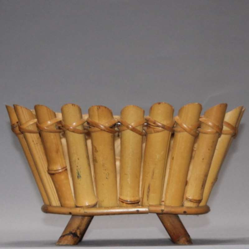 Cache-pot-en-bambou-ancien