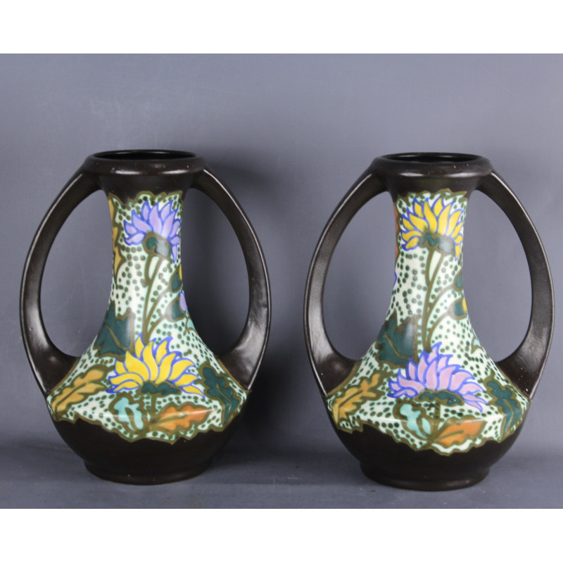 Paire de vases anses belge numéroté