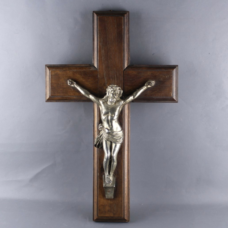 ancien-crucifix-christ-bois-et-metal